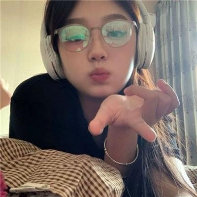 山口山战记之草裙娃娃